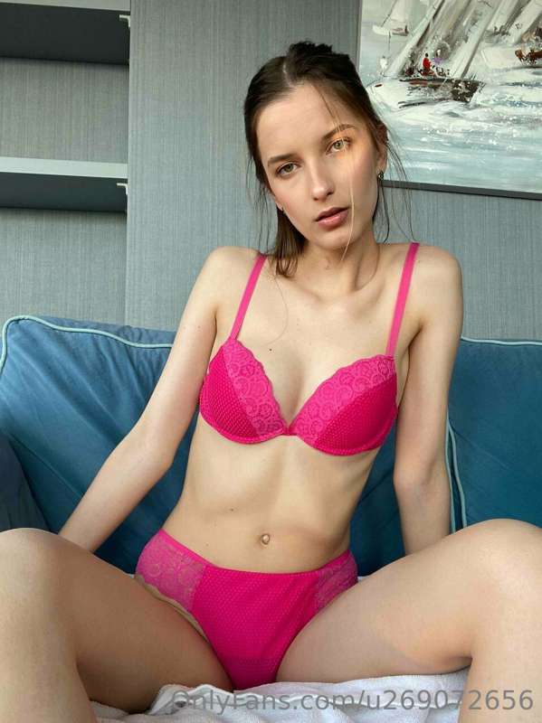 Lisa_Pussy_Princess - Onlyfans - 17 Sep, 2022