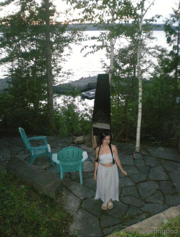 Went to my friend’s cabin, and just had to go in the private.. 4