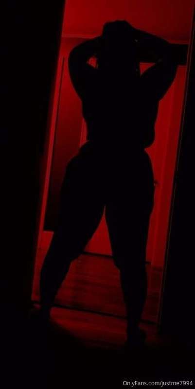 Done a small photo shoot this evening and then my husband de.. 4