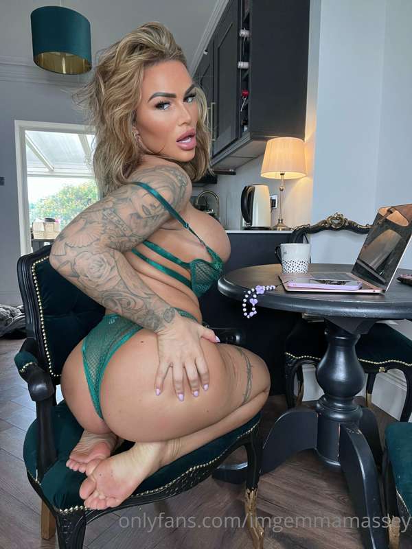 Smack my booty