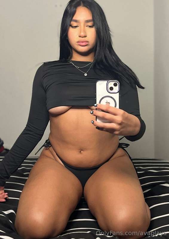 Would you rather tease me with your hands or your mouth? 👅🖐️