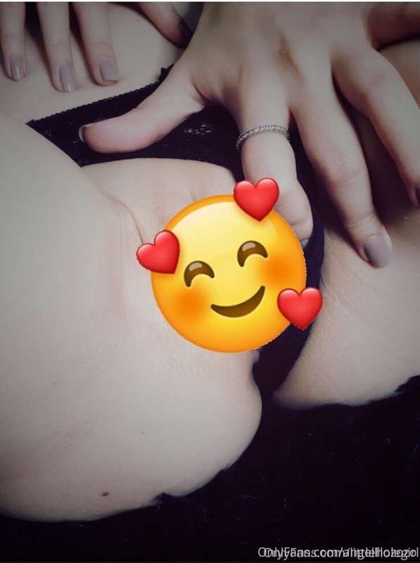 https://onlyfans.com/littleholegirl https://onlyfans.com/lit.. 3