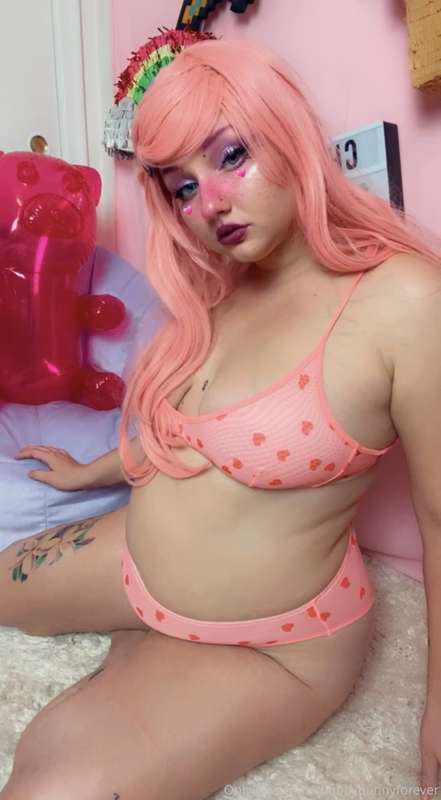 {pt 1/3} I love how chubby I’m getting sooo sooo much eheheh.. 8