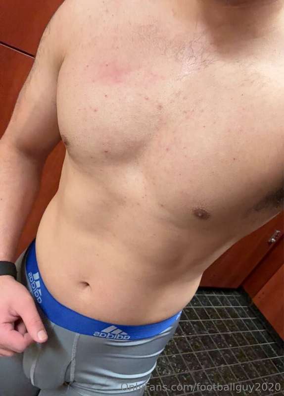 Me jerking and even more fun pics!