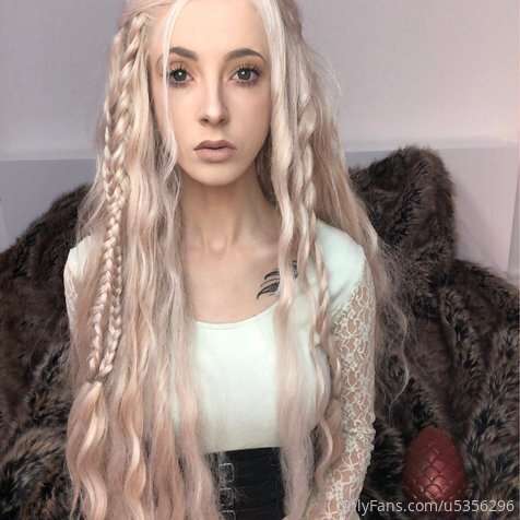 Khaleesi cosplay 🐉 6
