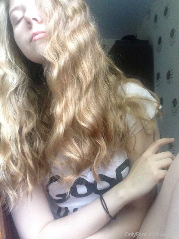 Really old pics with long hair 
Baby me 3