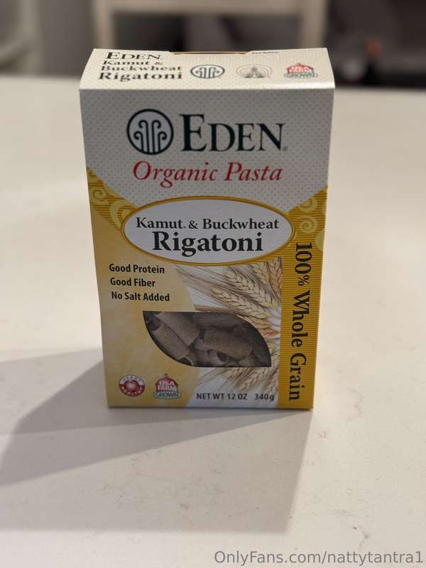 Switched up from quinoa for a bit and been going in on this ..