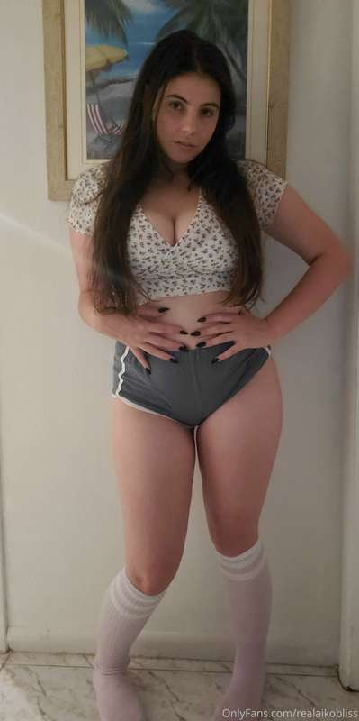 Giving booty shorts a reason to be called booty shorts. 1