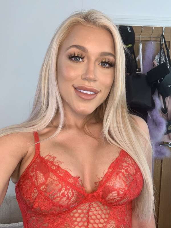 Look how perky my new boobs are in underwear! I am in loveee.. 12