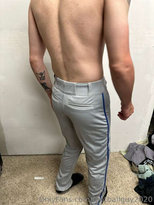 Or do I look better in baseball pants? 9