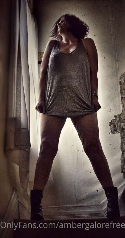 Thoughts of my legs wrapped around you 💋