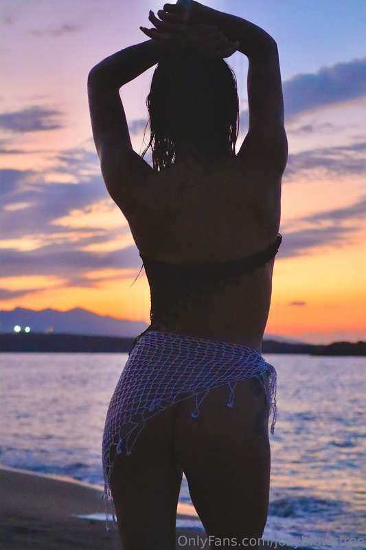 Jozyblowsfree - Onlyfans - 22 Jun, 2025