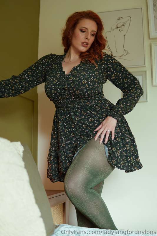 My 'all green' outfit!... and yes even the panties are green.. 2