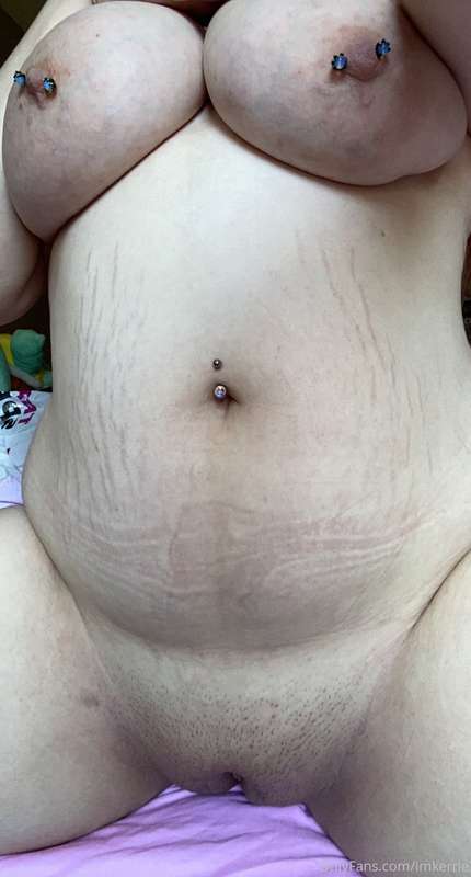 Maybe I should get my clit pierced.... 🤤