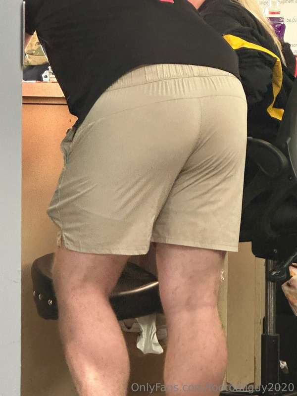 Who likes BIG beefy muscular soldiers??? 19