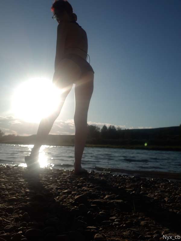 Outdoor bikini pics! 

Hope you guys liked these! Remember t..