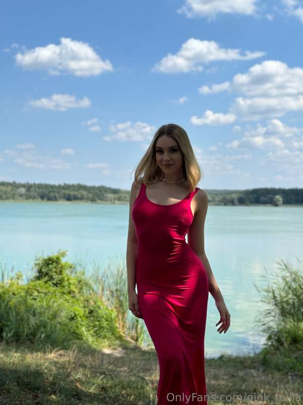 What is your favorite season of the year ? 😍For example I re..