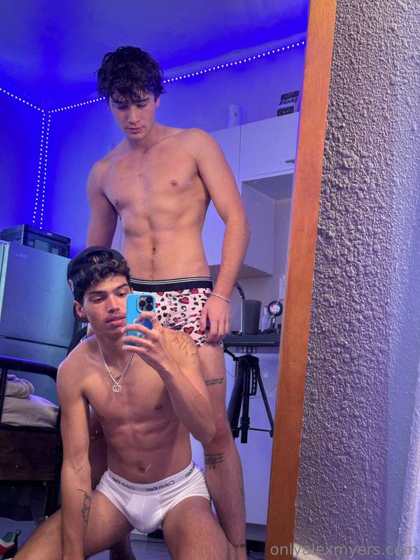 Met up with another ***FRAT BRO*** and he told me he wanted ..