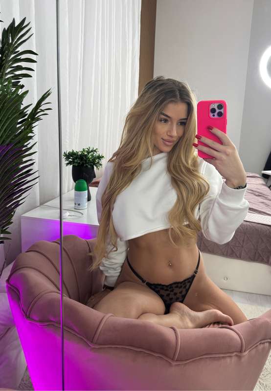 Babbyaisha - Onlyfans - 09 Jan, 2025