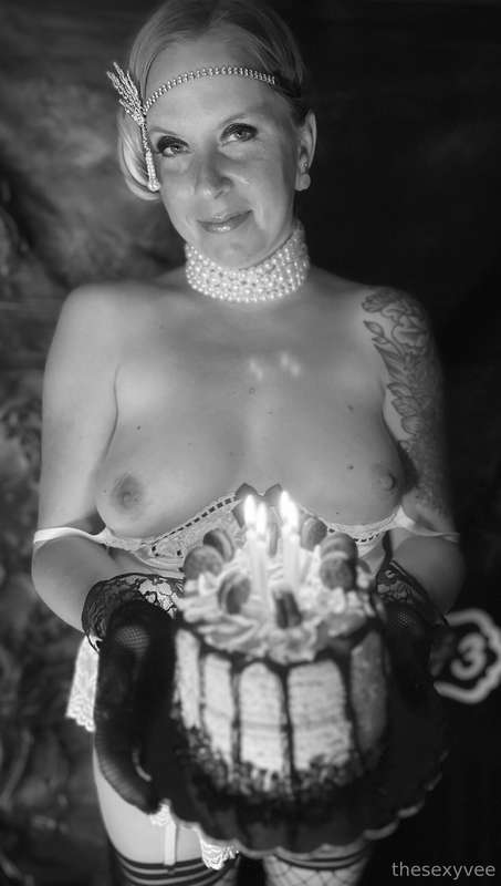 Happy Birthday to me! 9