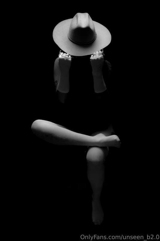 I had an amazing shoot look how creative these pictures are!.. 8