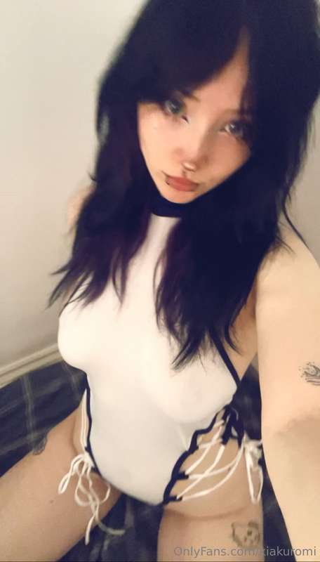 Kiakuromi - Onlyfans - 26 Apr, 2024 2