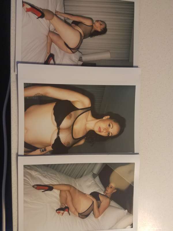 Email me @ Gianna@giannaxxx.com.
Items will be sold to the h.. 1