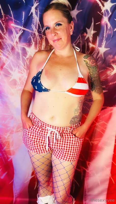Hope you had an amazing 4th of July and you still have both .. 4