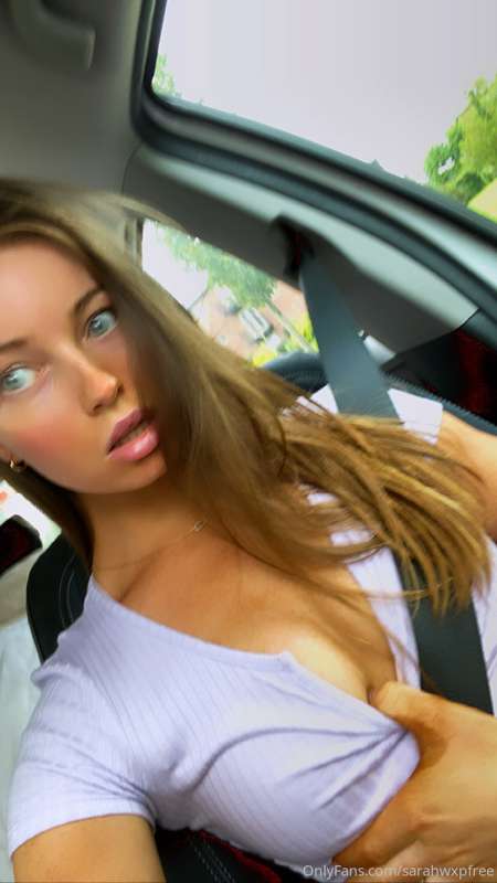 I look scary sorry idk was trying not to get caught ahahaa