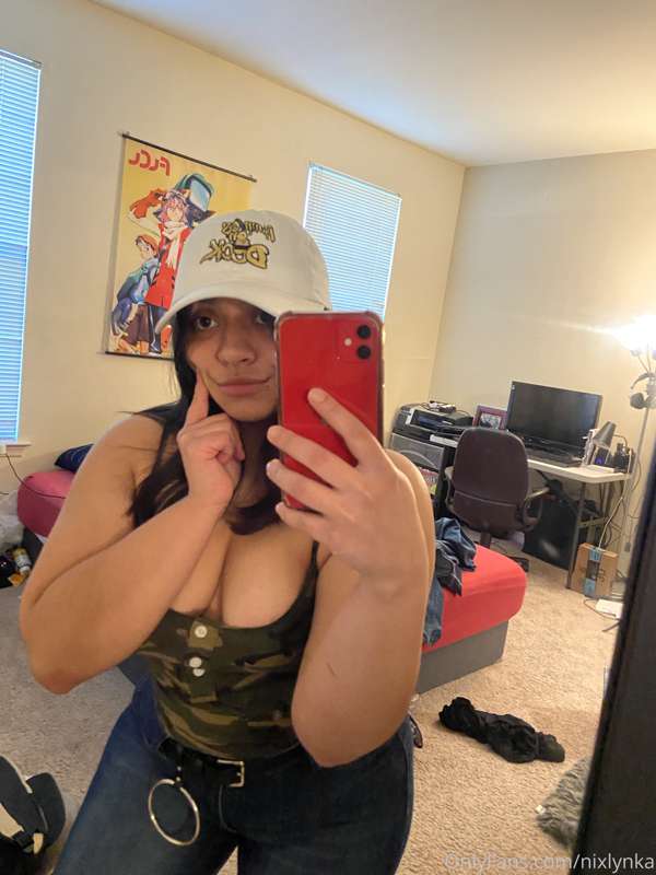 What do you think about me in jeans, Daddy? I need more huh?.. 7