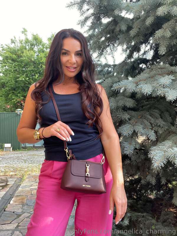 Hello my dear subscribers! 💋💋💋 How was your weekend? I hope ..
