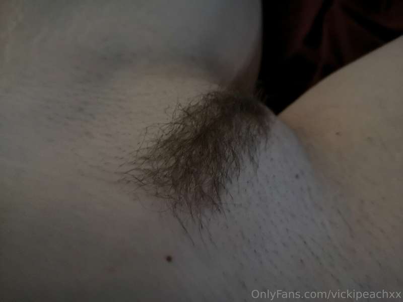 my sexy landing strip #pussyhair