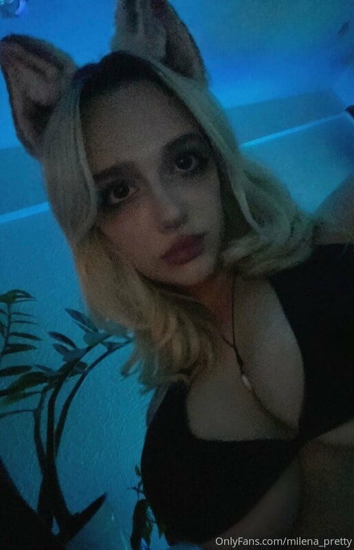 I'm in a playful mood today?? Would you like to play with my..