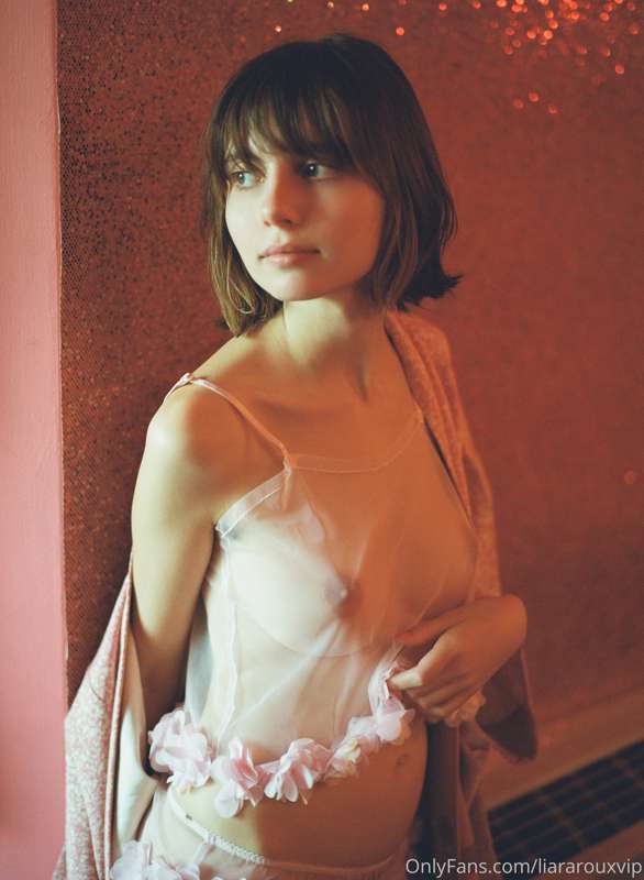 The feeling of sheer fabric is so appealing to me...or maybe.. 10