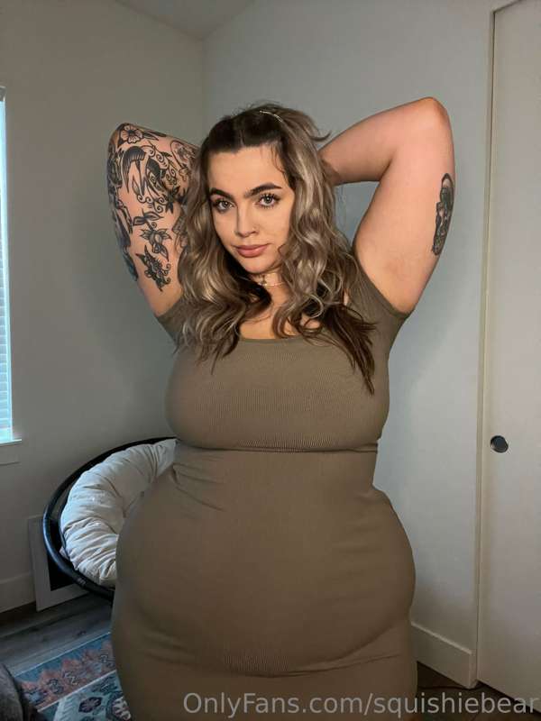 One of my favorite dresses 🌸🥰 27