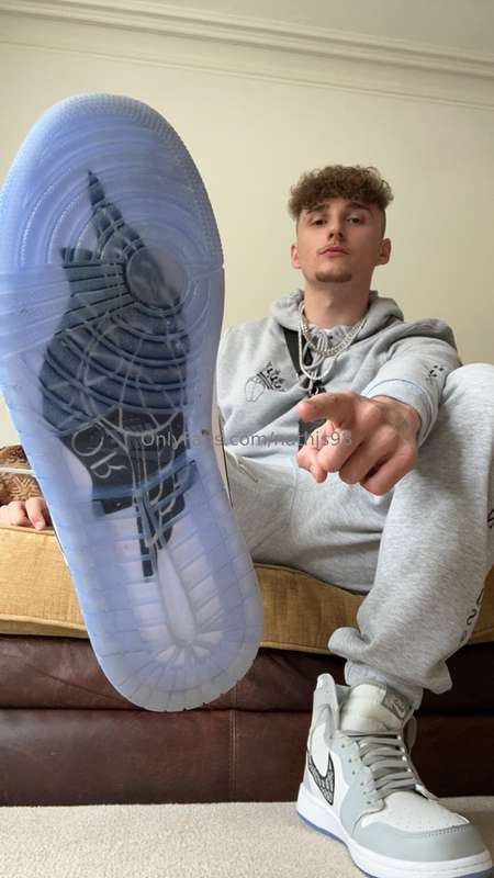 Feet, socks and trainers: Photo dump😜 6