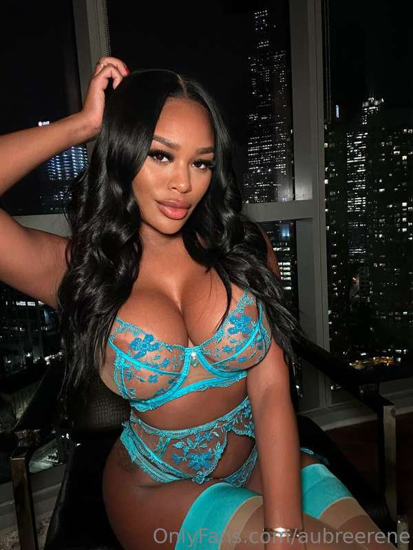 Rate this lingerie set?