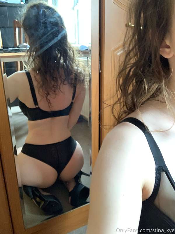 I got this matching set when I went to Poland