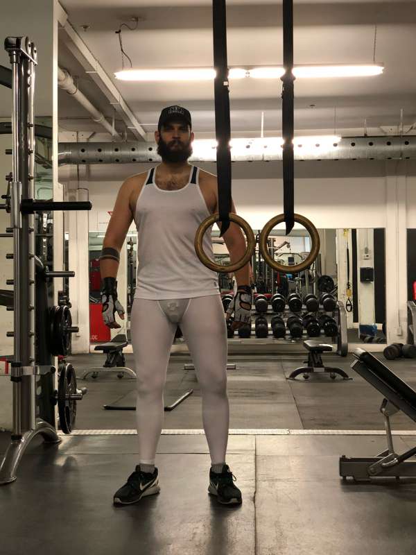 fuck i love white spandex