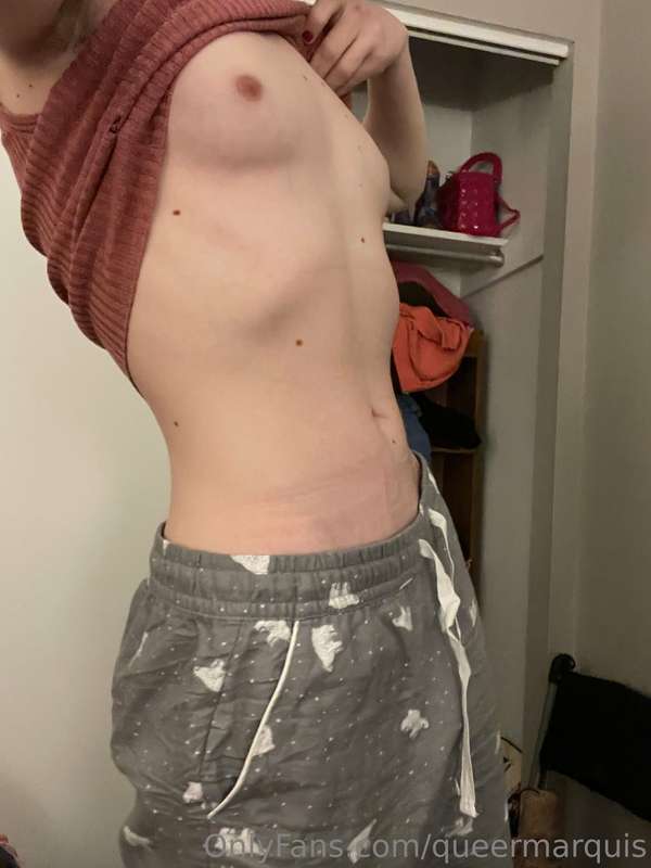 Your extremely sleepy and cold girlfriend in her extremely c.. 5