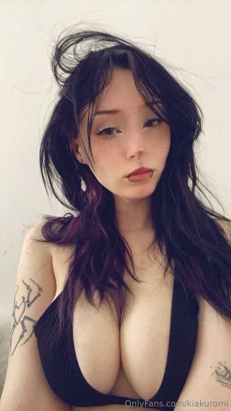 Kiakuromi - Onlyfans - 23 Apr, 2024 13
