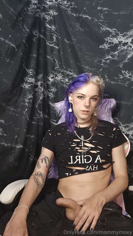 Mommymoxy - Onlyfans - 10 Jul, 2024 7
