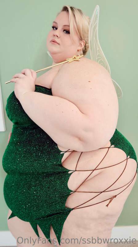 🧚‍♂️Tinker Bell really let herself go🍕🌭🍔🍰 7