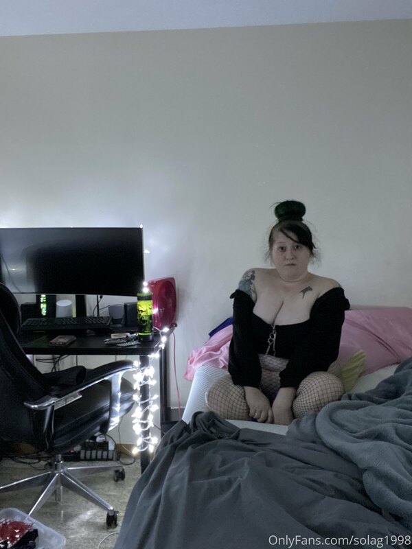I feel so sexy in these photos. 13