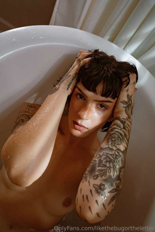 i know it's controversial but! i'm definitely a 'bath' girl... 1