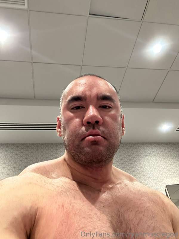 Ryanmusclegod - Onlyfans - 11 Oct, 2023