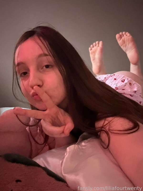 Liliafourtwenty - Fansly - 05 Feb, 2025