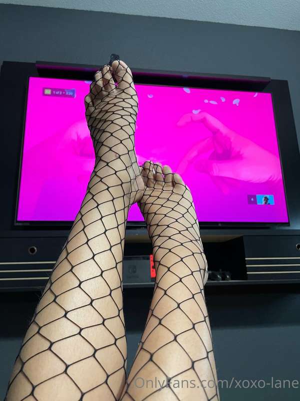 They would look better with your cum on them, don't you thin..