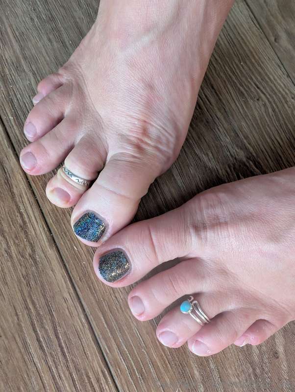 Here is a sneak peek behind my pedicure also... I'll post th..