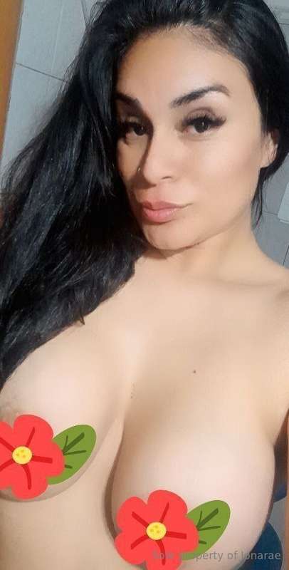 (24) Im Carmela ❤️❤️❤️
@carmelalovee 🍒🍒
@carmelalovee_vip 🔒🔒..